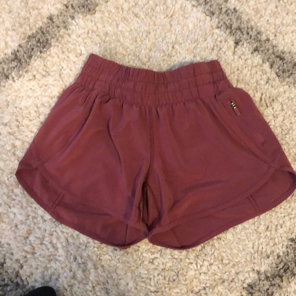 Lululemon 4 inch tracker